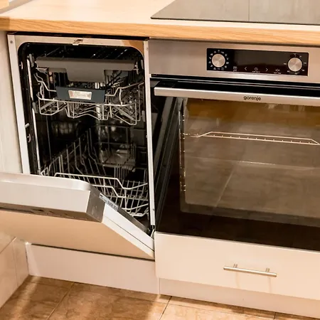 Premium Fair - Fast Wifi *