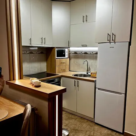 Apartment Premium Fair - Fast Wifi Novi Sad